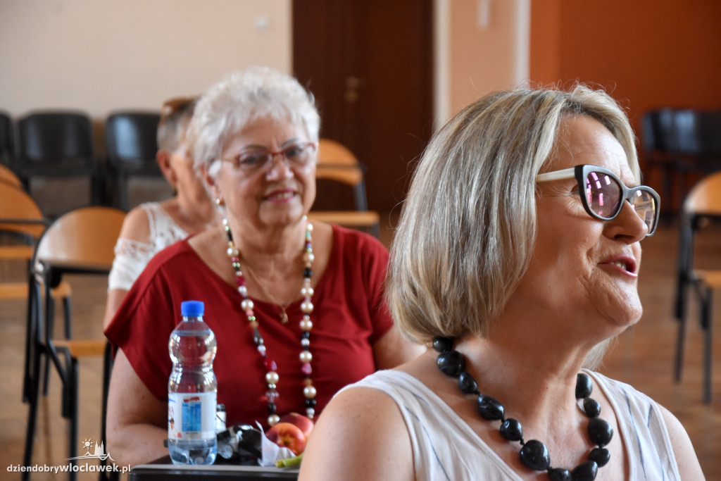 Seniorzy spotkali się z psychoonkologiem