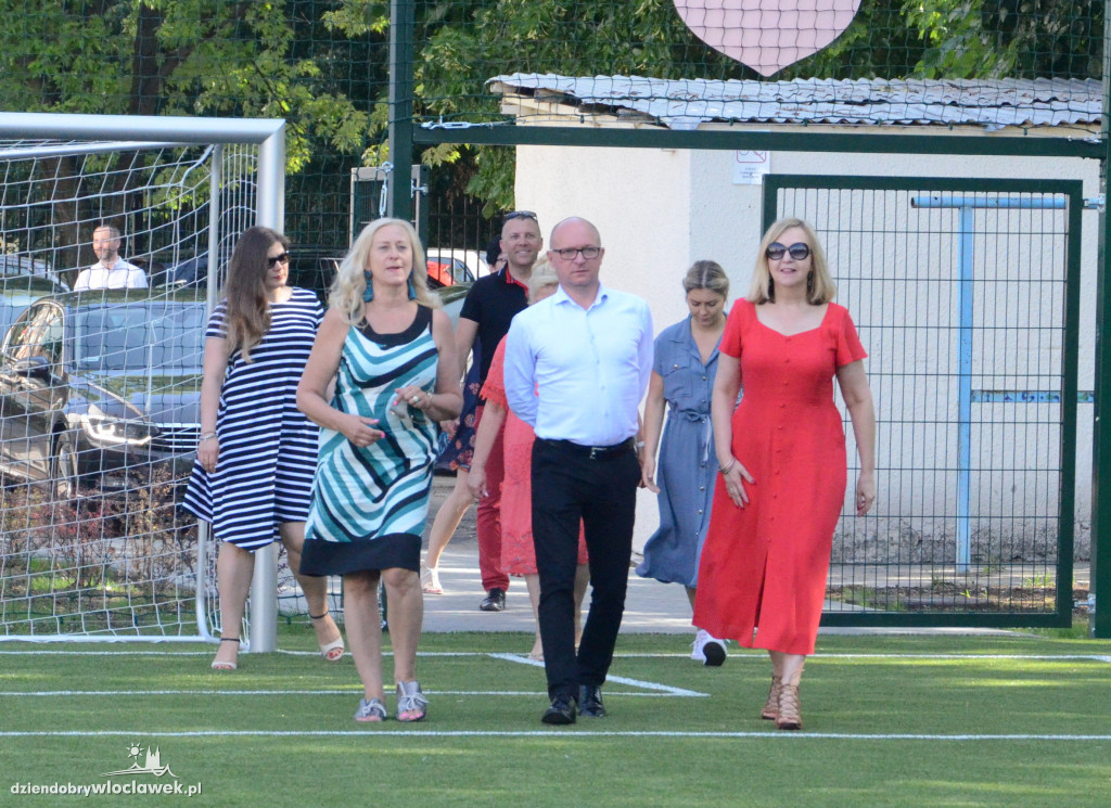 Przy Koperniku jest już nowe boisko