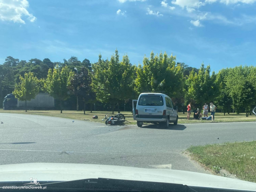 Zderzenie motocykla z osobówką