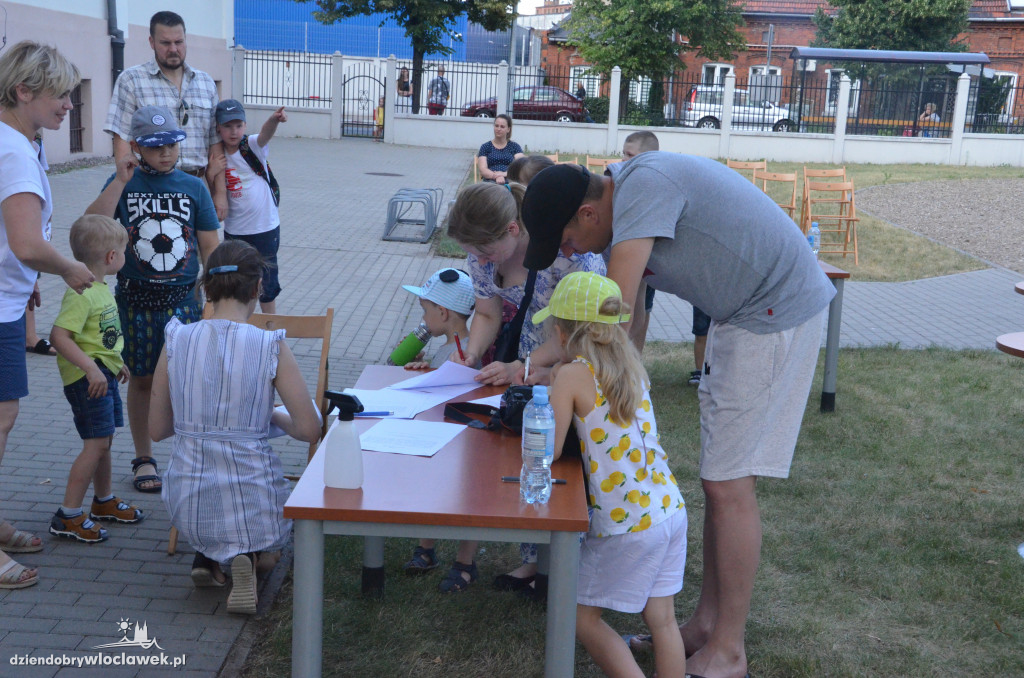 Warsztaty z pszczelarzem we włocławskiej bibliotece