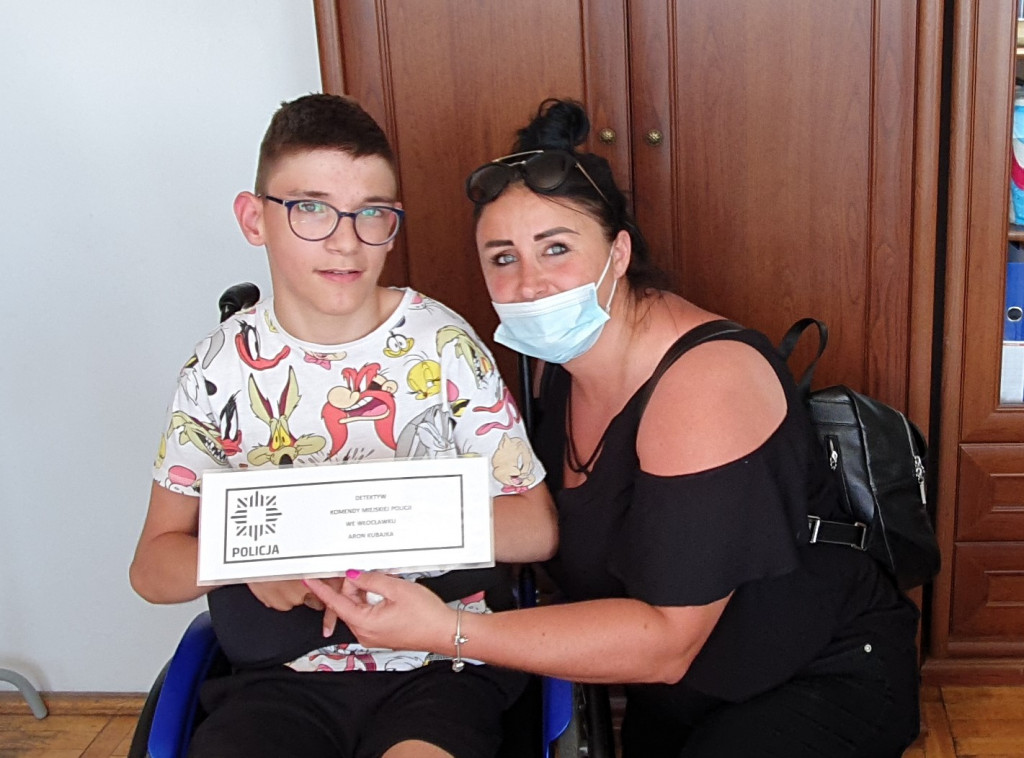 13-letni Aaron odwiedził komendę