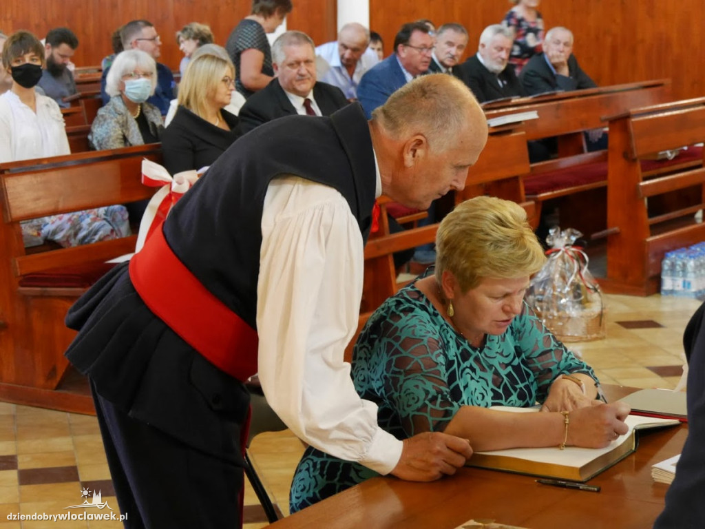 Uroczystości Przekazania Sztandaru SP w Śmiłowicach