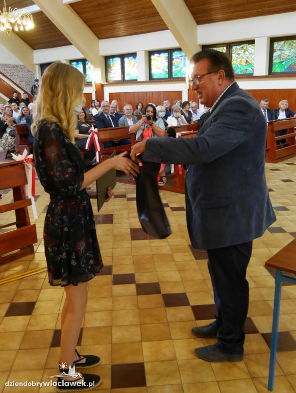 Uroczystości Przekazania Sztandaru SP w Śmiłowicach