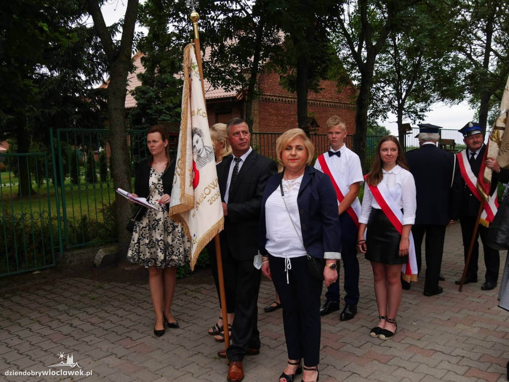 Uroczystości Przekazania Sztandaru SP w Śmiłowicach