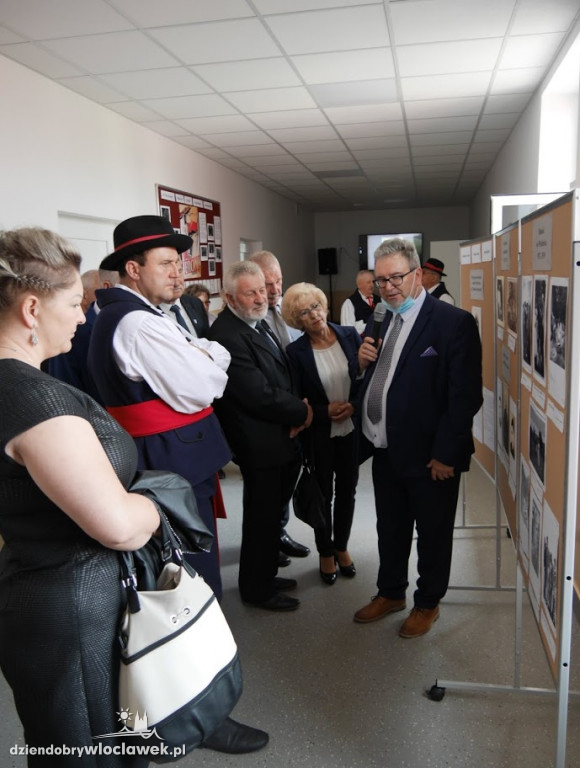 Uroczystości Przekazania Sztandaru SP w Śmiłowicach