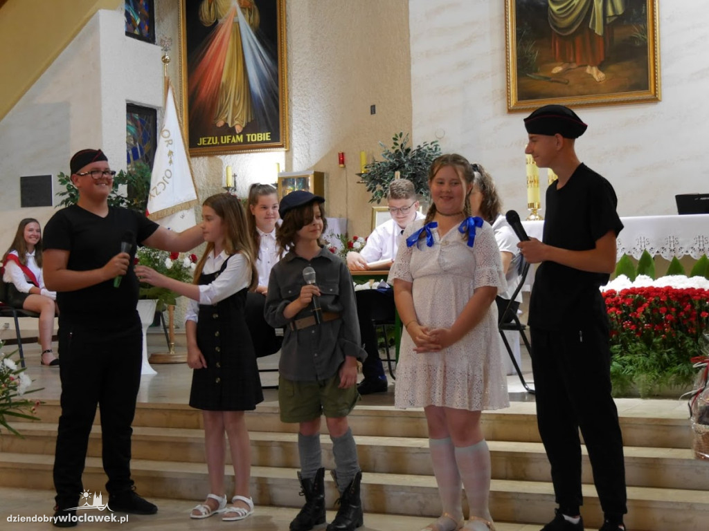 Uroczystości Przekazania Sztandaru SP w Śmiłowicach