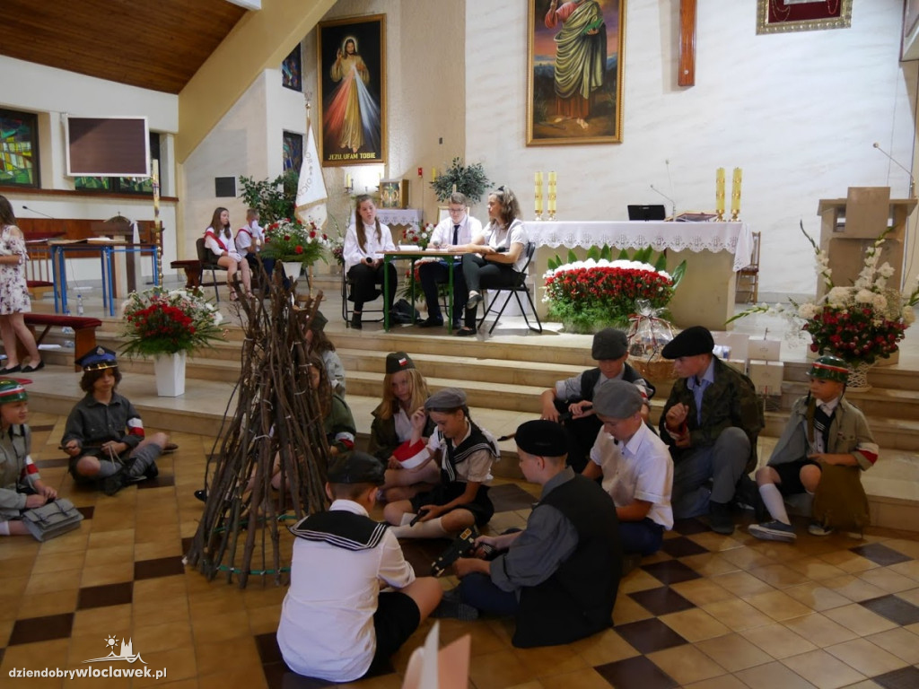 Uroczystości Przekazania Sztandaru SP w Śmiłowicach