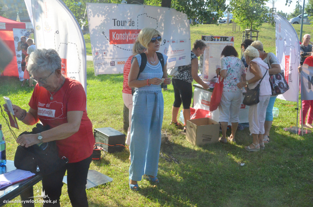 Tour de Konstytucja - piknik obywatelski we Włocławku