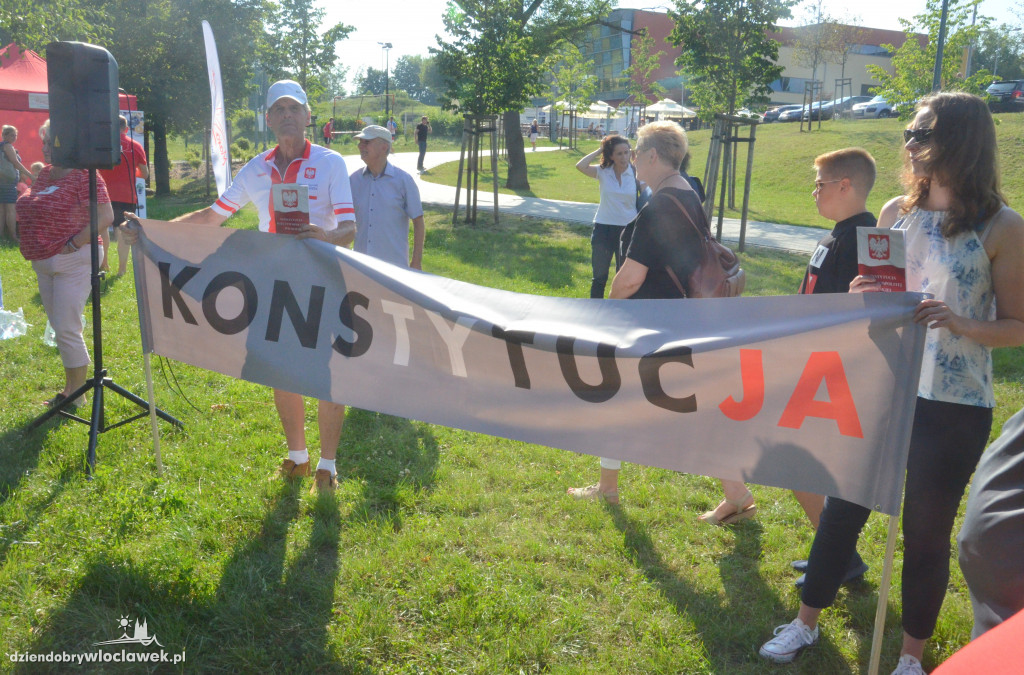 Tour de Konstytucja - piknik obywatelski we Włocławku