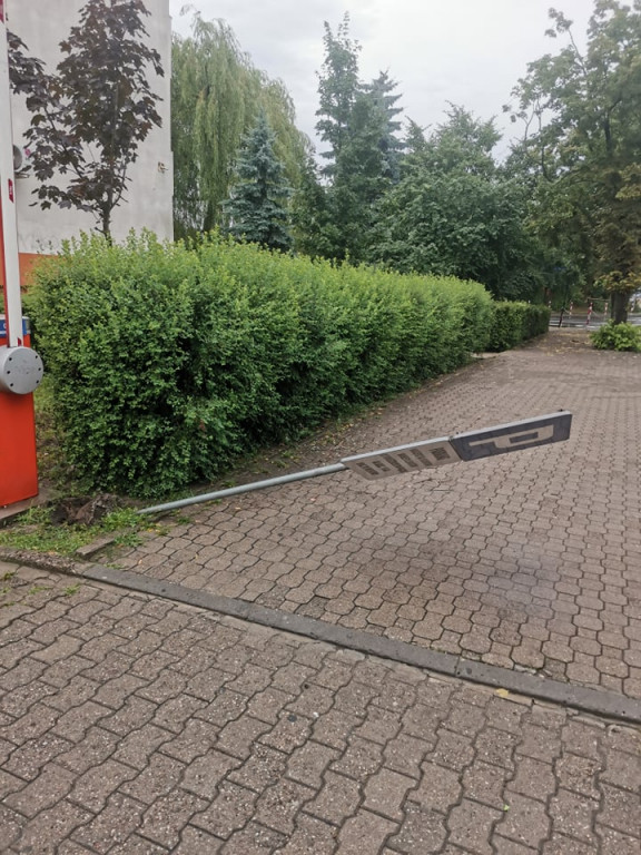 Takie straty spowodowała nocna burza