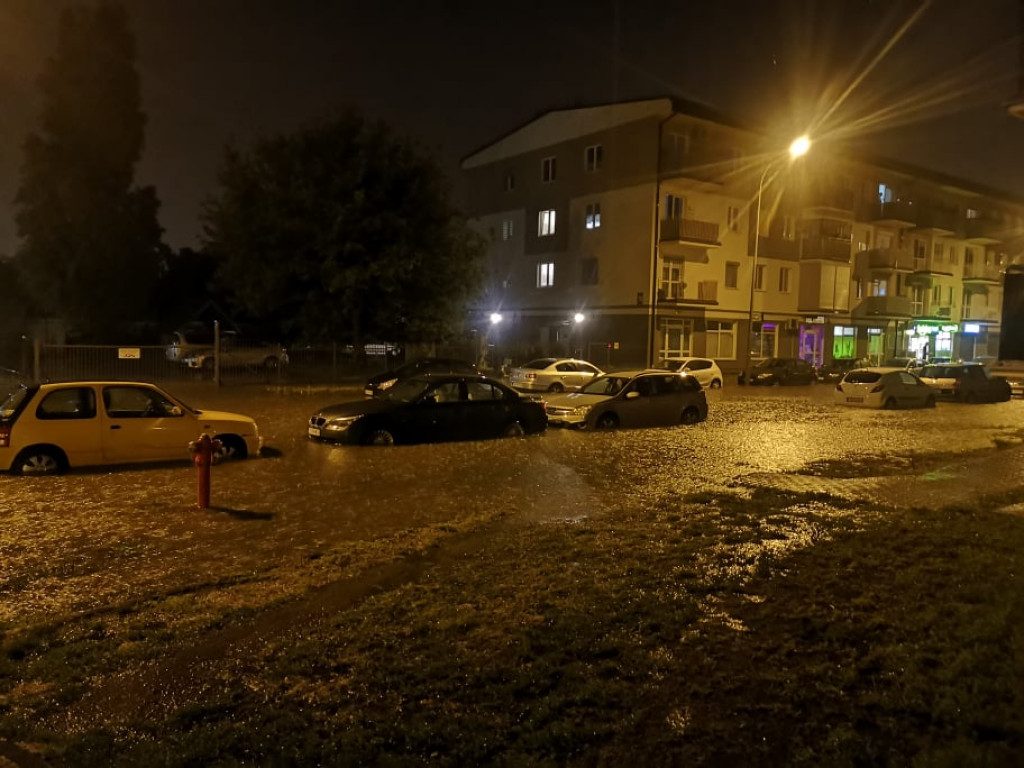 Takie straty spowodowała nocna burza