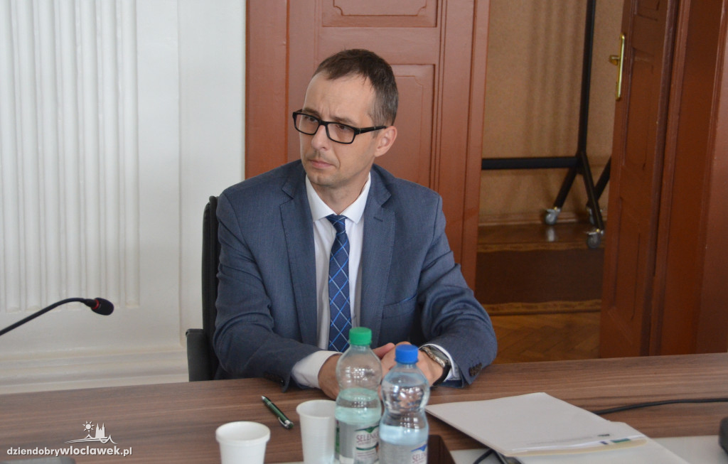 Wiceminister Iwona Michałek spotkała się z dyrektorami PUP