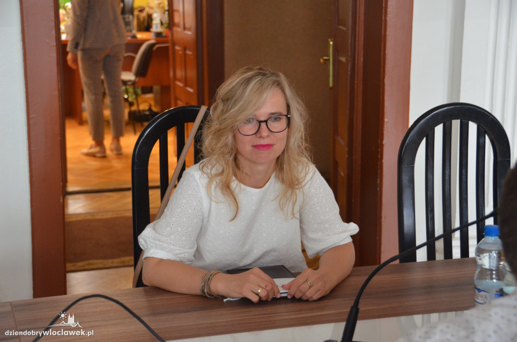 Wiceminister Iwona Michałek spotkała się z dyrektorami PUP