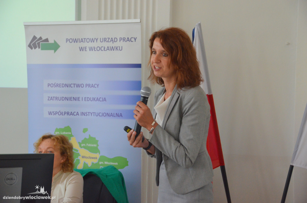 Wiceminister Iwona Michałek spotkała się z dyrektorami PUP