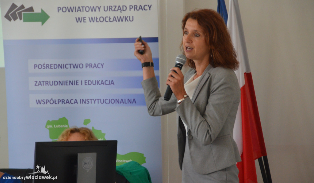 Wiceminister Iwona Michałek spotkała się z dyrektorami PUP