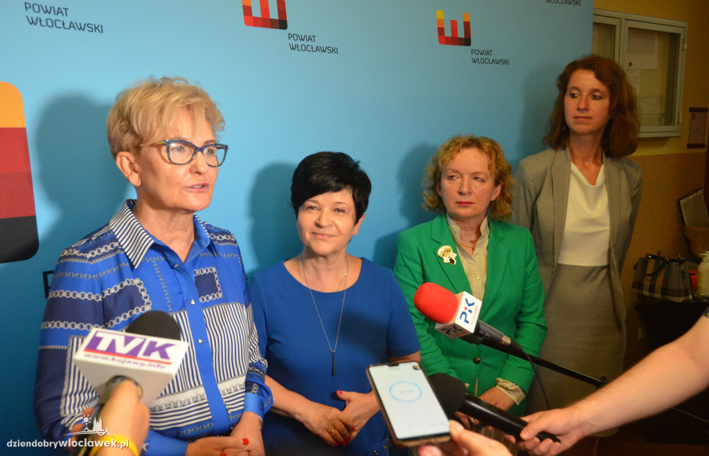 Wiceminister Iwona Michałek spotkała się z dyrektorami PUP