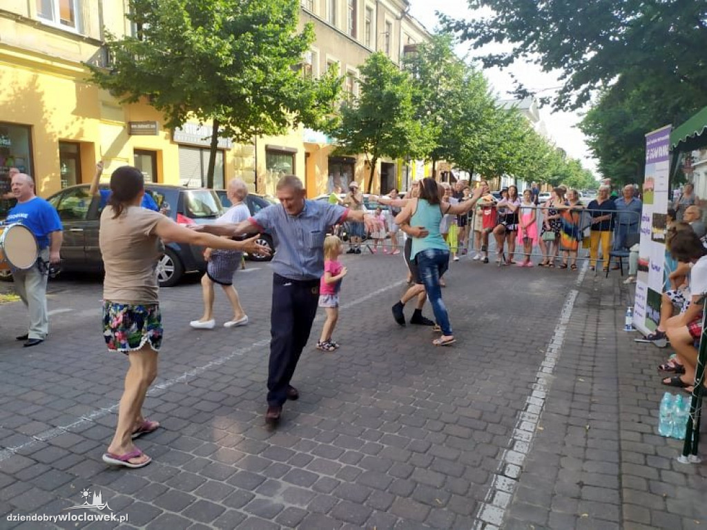 Grill i potańcówka na 3 Maja z Łęgowianami