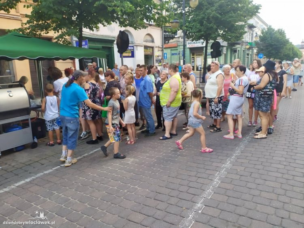 Grill i potańcówka na 3 Maja z Łęgowianami