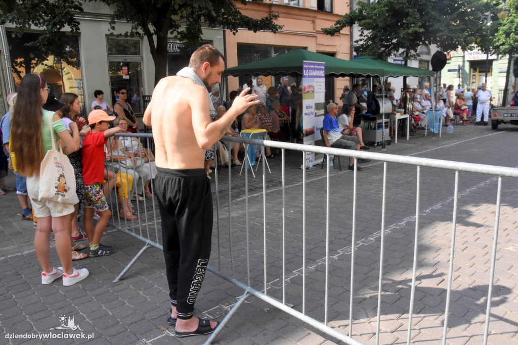 Grill i potańcówka na 3 Maja z Łęgowianami
