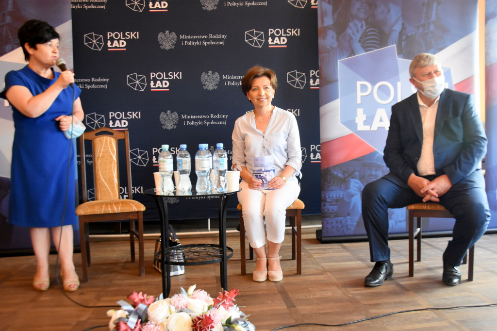 Minister Marlena Maląg z wizytą we Włocławku