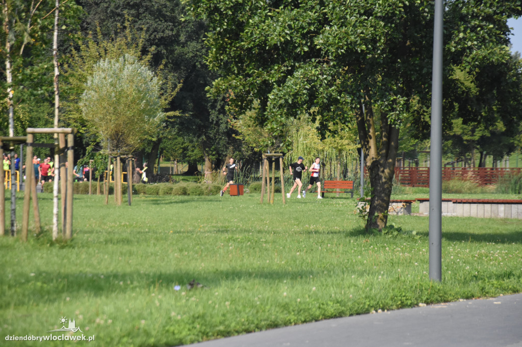 Parkrun w parku na Słodowie