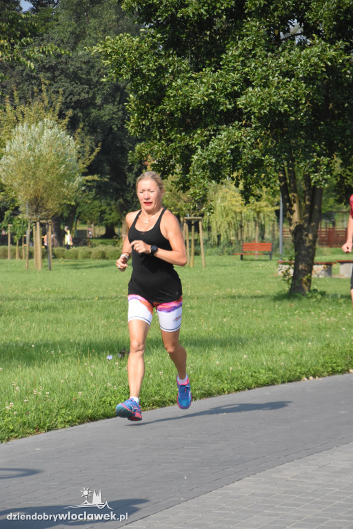 Parkrun w parku na Słodowie