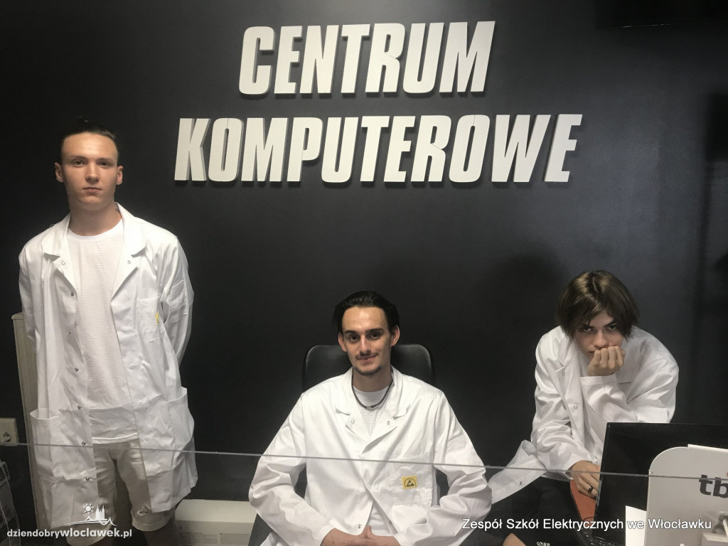 Pracowite wakacje uczniów włocławskiego Elektryka