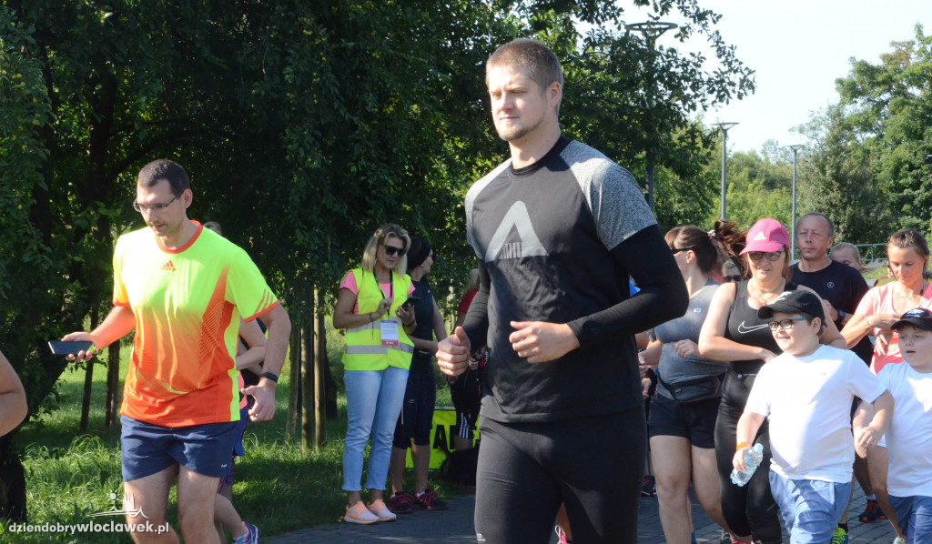 Parkrun w parku na Słodowie