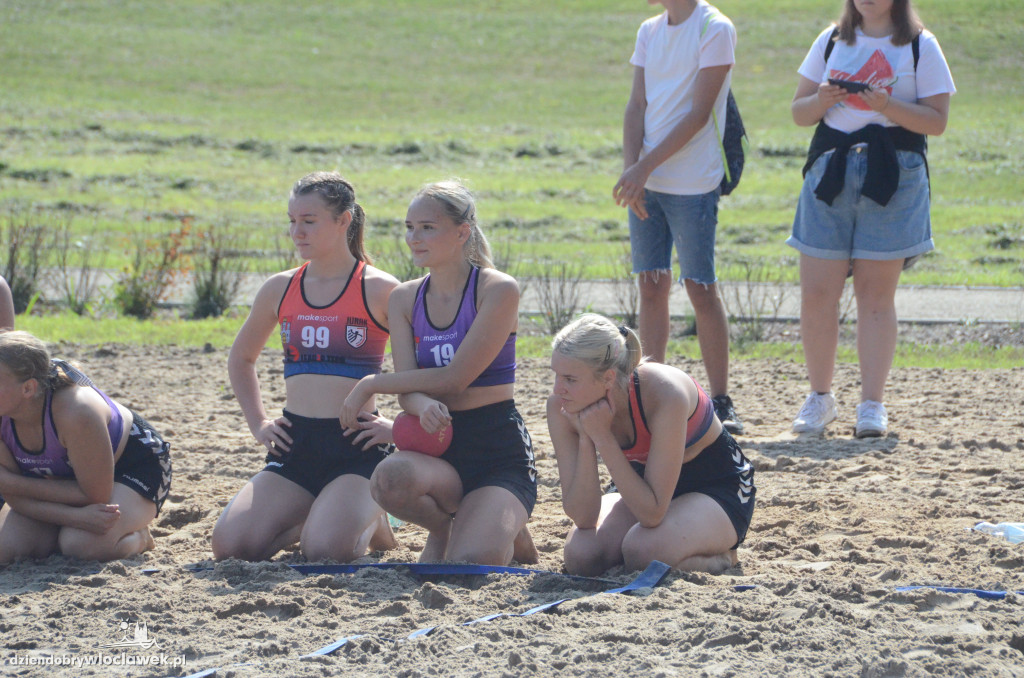 Półfinał Mistrzostw Polski juniorek młodszych w piłce ręcznej plażowej