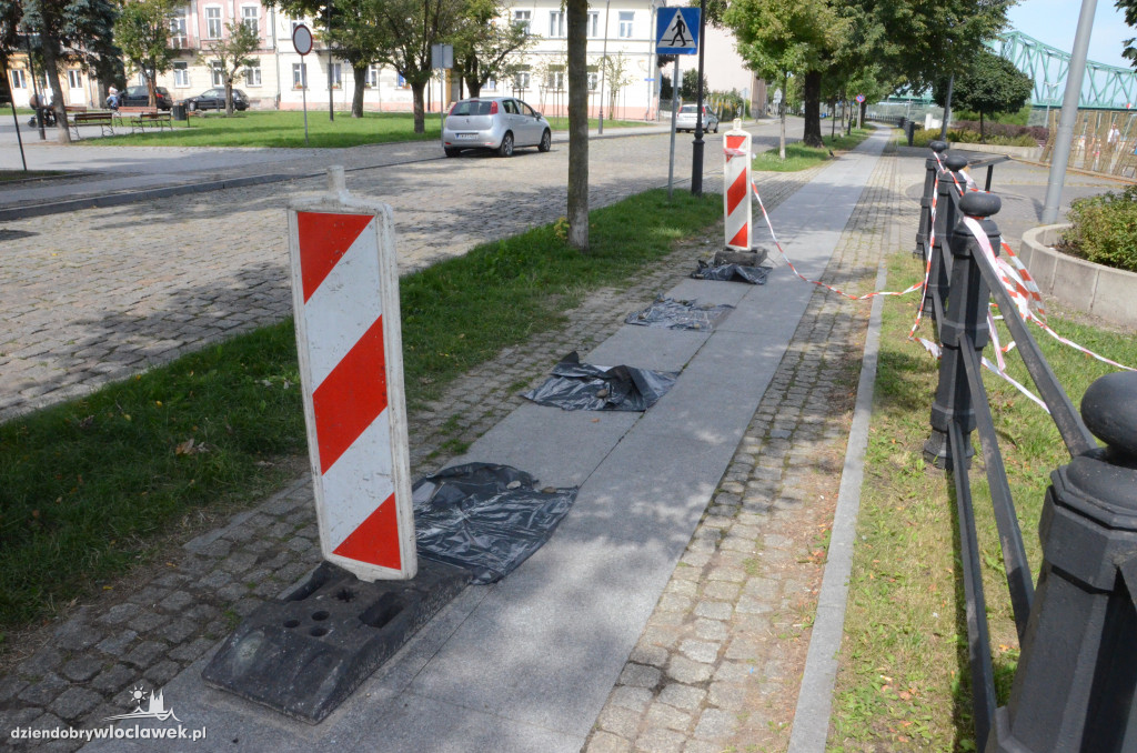 Aleja Zasłużonych na bulwarach czeka na odsłonięcie