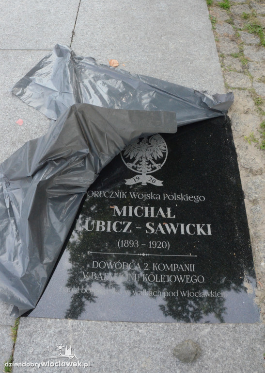 Aleja Zasłużonych na bulwarach czeka na odsłonięcie