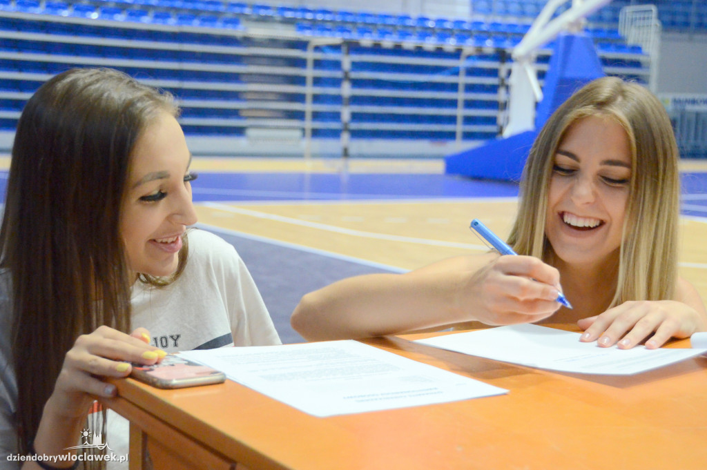 Casting dla nowych cheerleaderek!