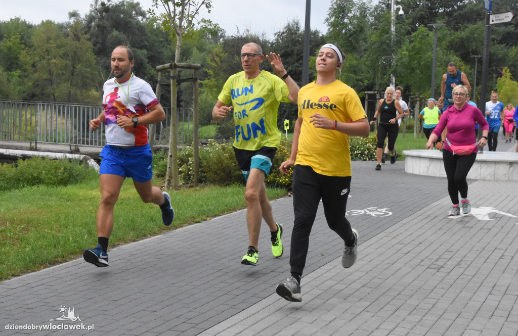 Sobotni Parkrun w Parku na Słodowie