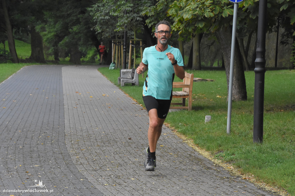 Sobotni Parkrun w Parku na Słodowie