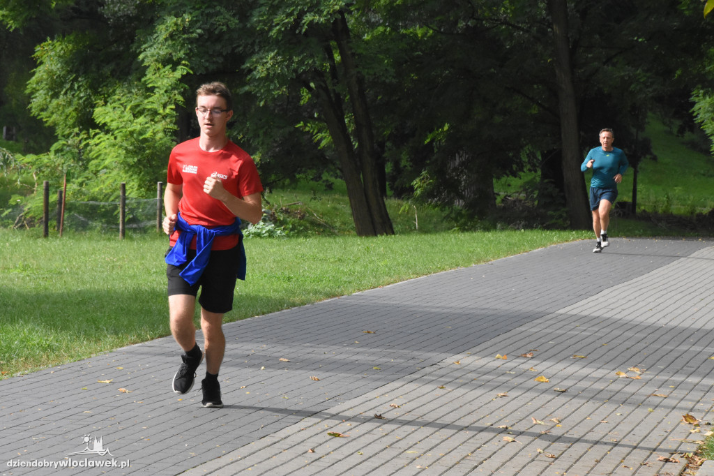 Sobotni Parkrun w Parku na Słodowie