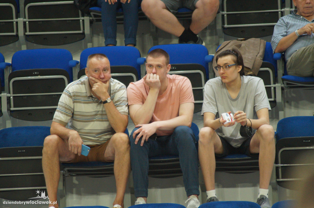 Kibice na meczu Anwil vs Arka