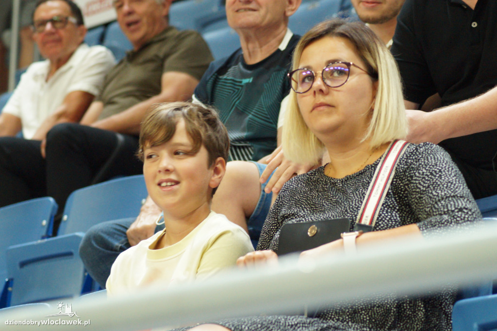 Kibice na meczu Anwil vs Arka