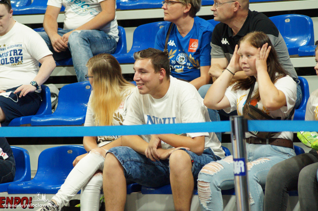Kibice na meczu Anwil vs Arka