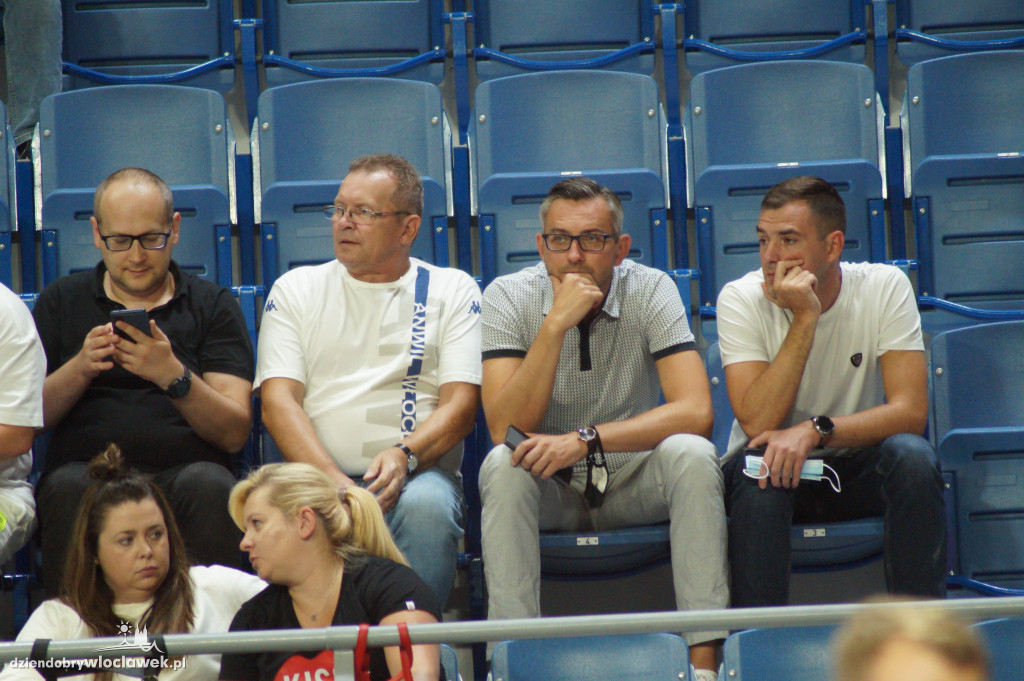 Kibice na meczu Anwil vs Arka