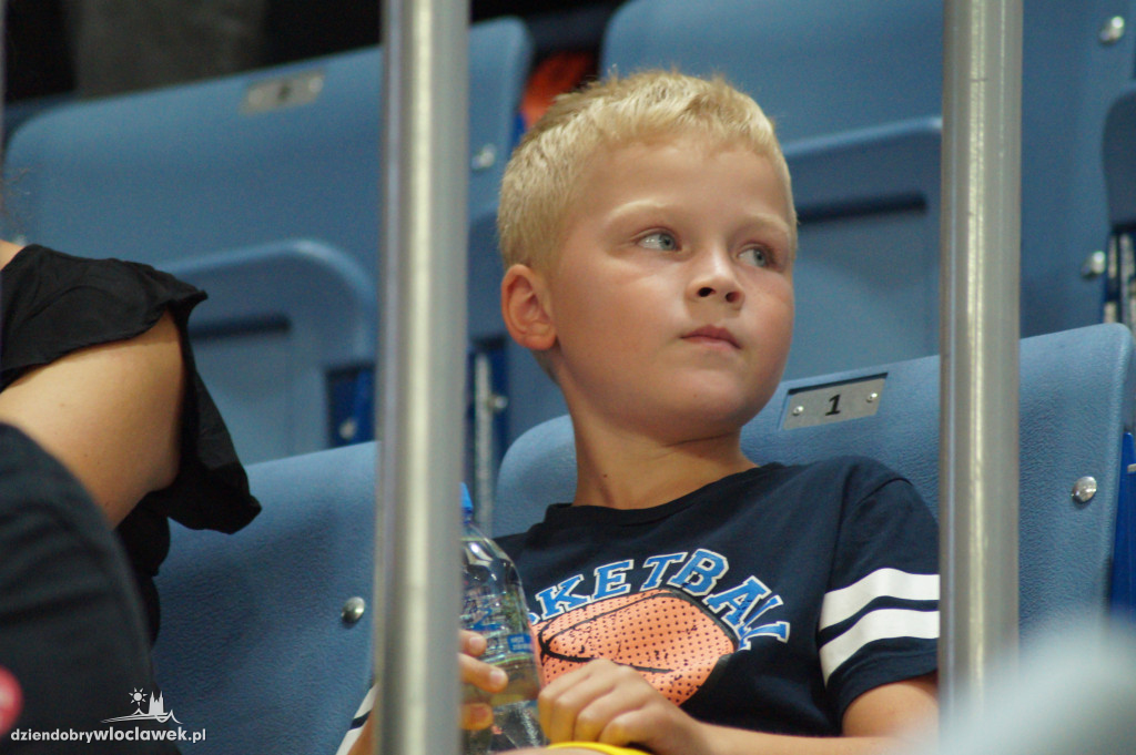 Kibice na meczu Anwil vs Arka