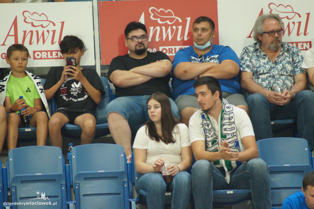 Kibice na meczu Anwil vs Arka