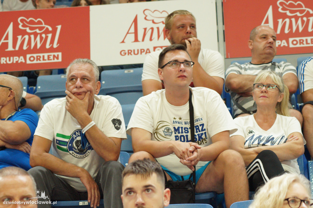 Kibice na meczu Anwil vs Arka