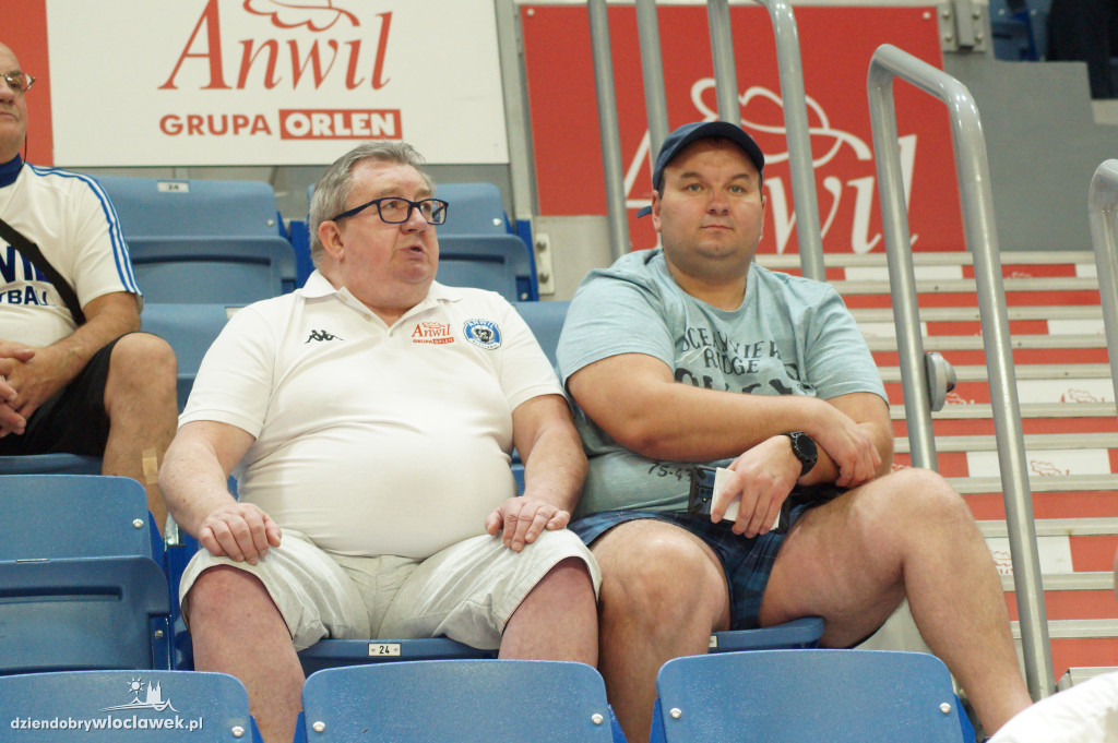 Kibice na meczu Anwil vs Arka