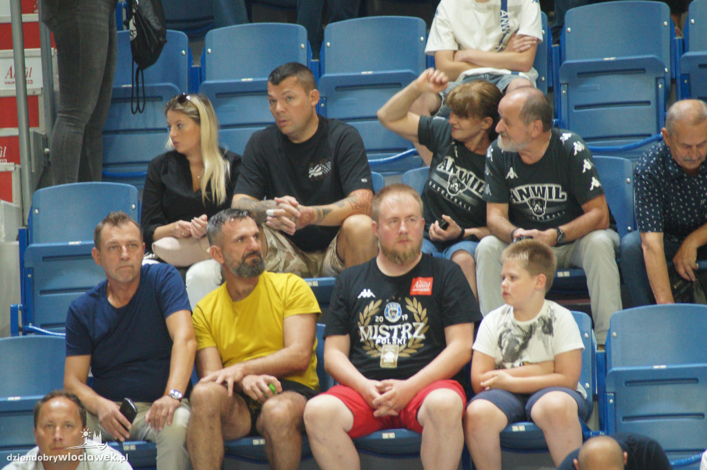 Kibice na meczu Anwil vs Arka