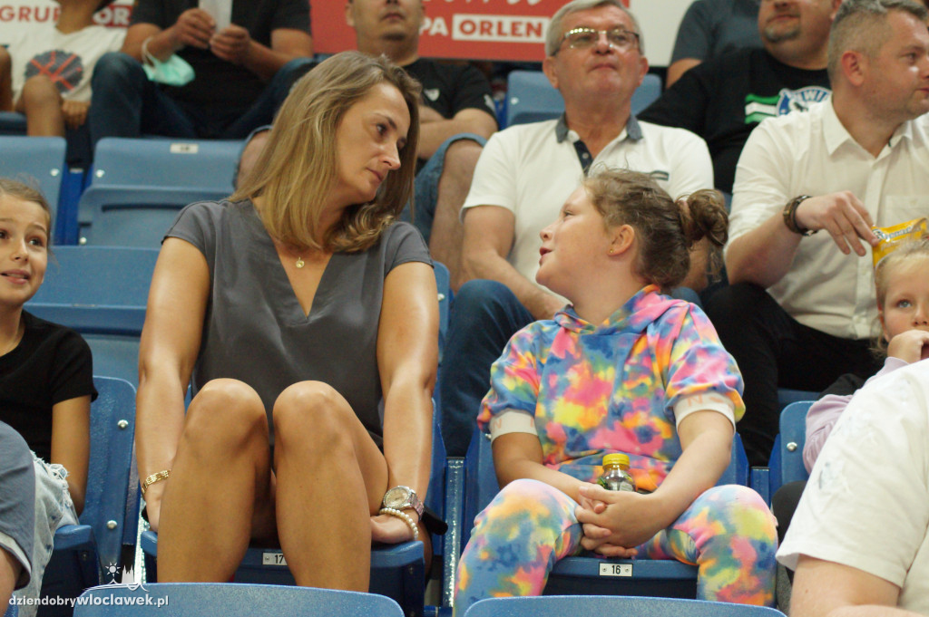 Kibice na meczu Anwil vs Arka