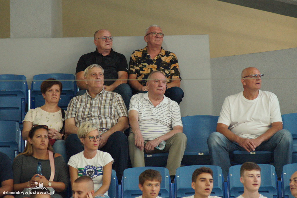 Kibice na meczu Anwil vs Arka