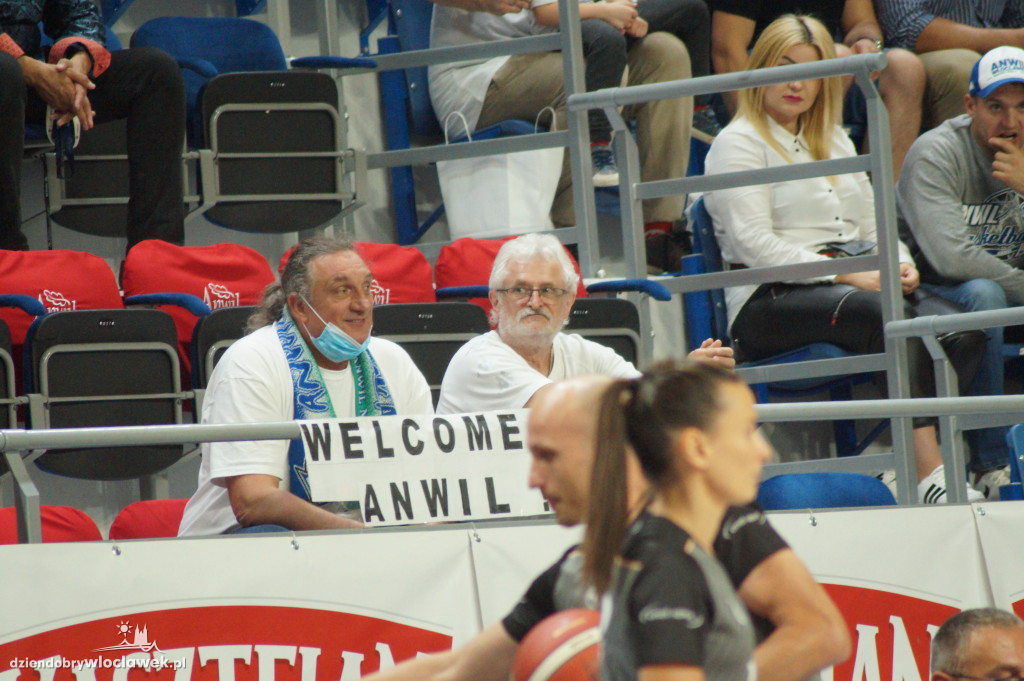 Kibice na meczu Anwil vs Arka