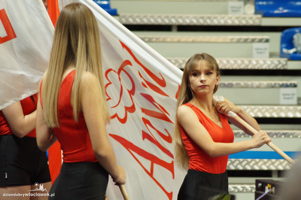 Cheerleaderki na meczu Anwil vs Asseco