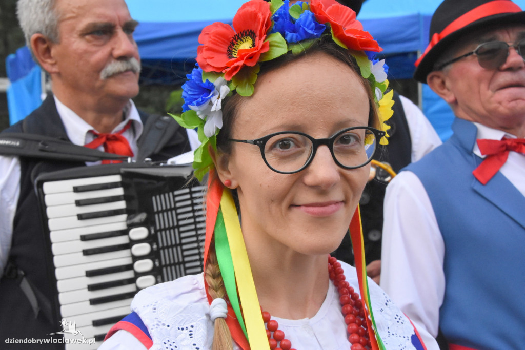 Dożynki Gminy Włocławek w Smólniku
