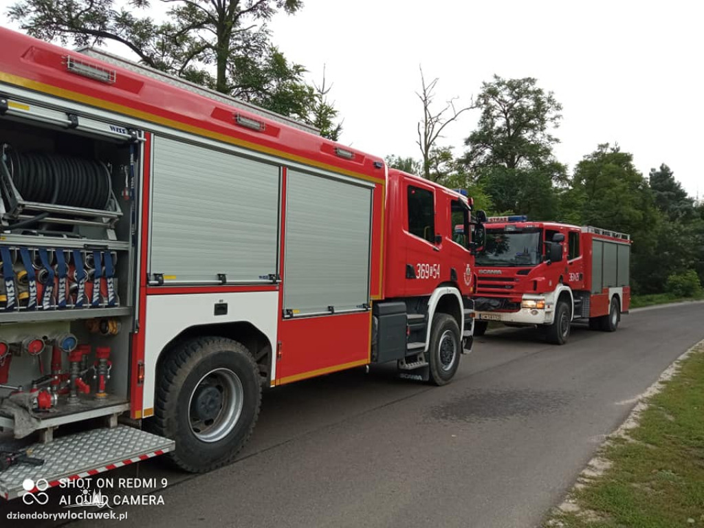 Osobowe audi kompletnie spłonęło